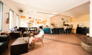 東京でデジタルノマド生活は夢じゃない！憧れの職業と、賢い「住まい」の始め方